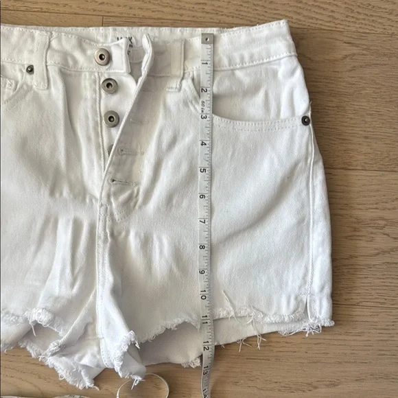 Jack by BB Dakota White Shorts Women Size 26 - Picture 9 of 10